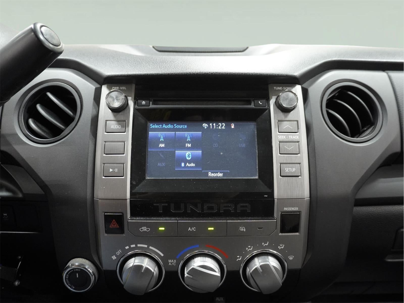 2015 Toyota TUNDRA 4X4 SR