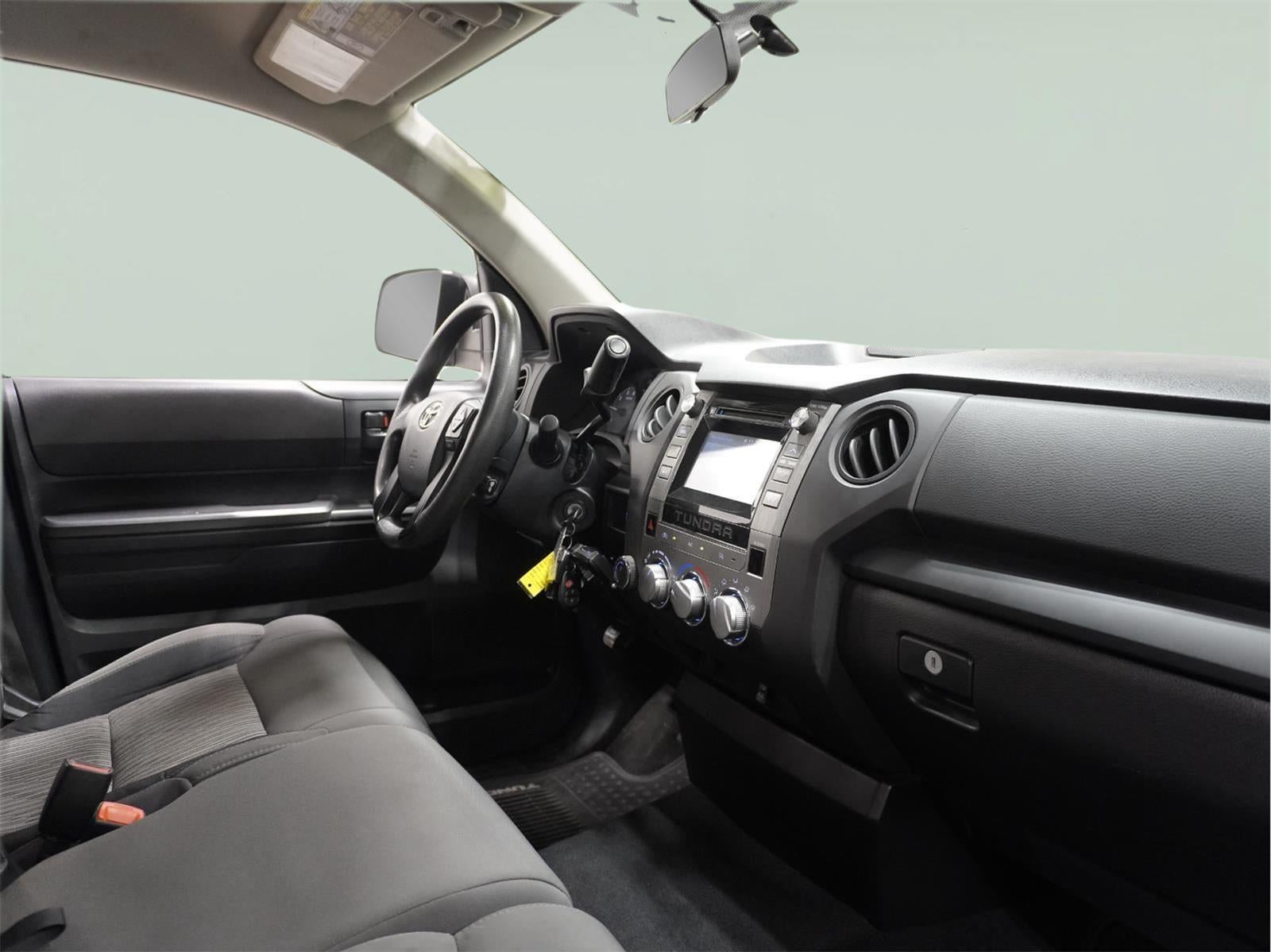 2015 Toyota TUNDRA 4X4 SR
