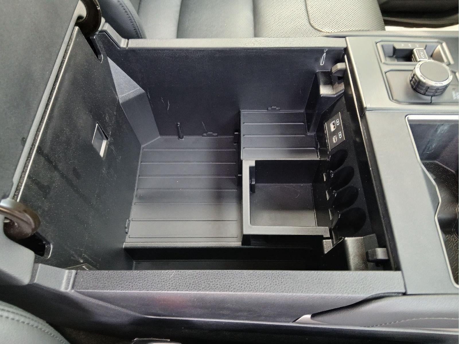 2024 Toyota Tundra Limited HV