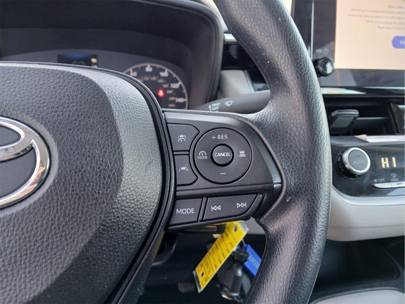 2023 Toyota COROLLA LE