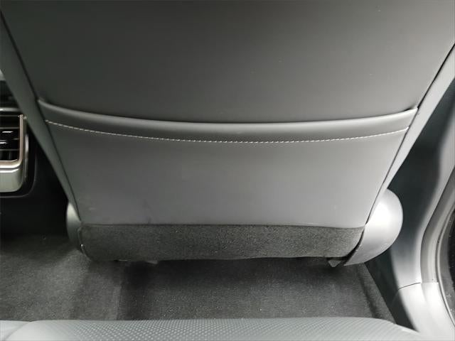 2025 Toyota CROWN SIGNIA XLE