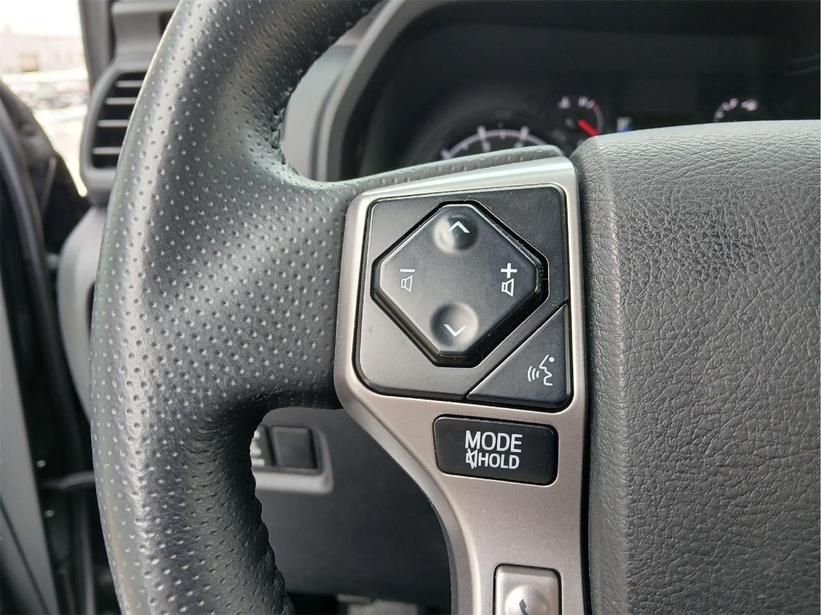 2020 Toyota 4RUNNER SR5