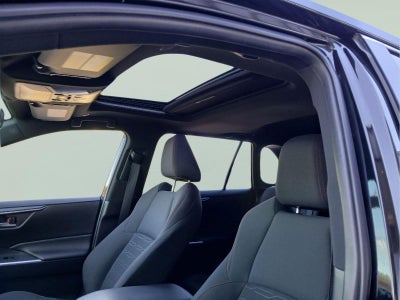 2024 Toyota RAV4 Prime SE
