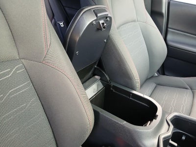 2024 Toyota RAV4 Prime SE