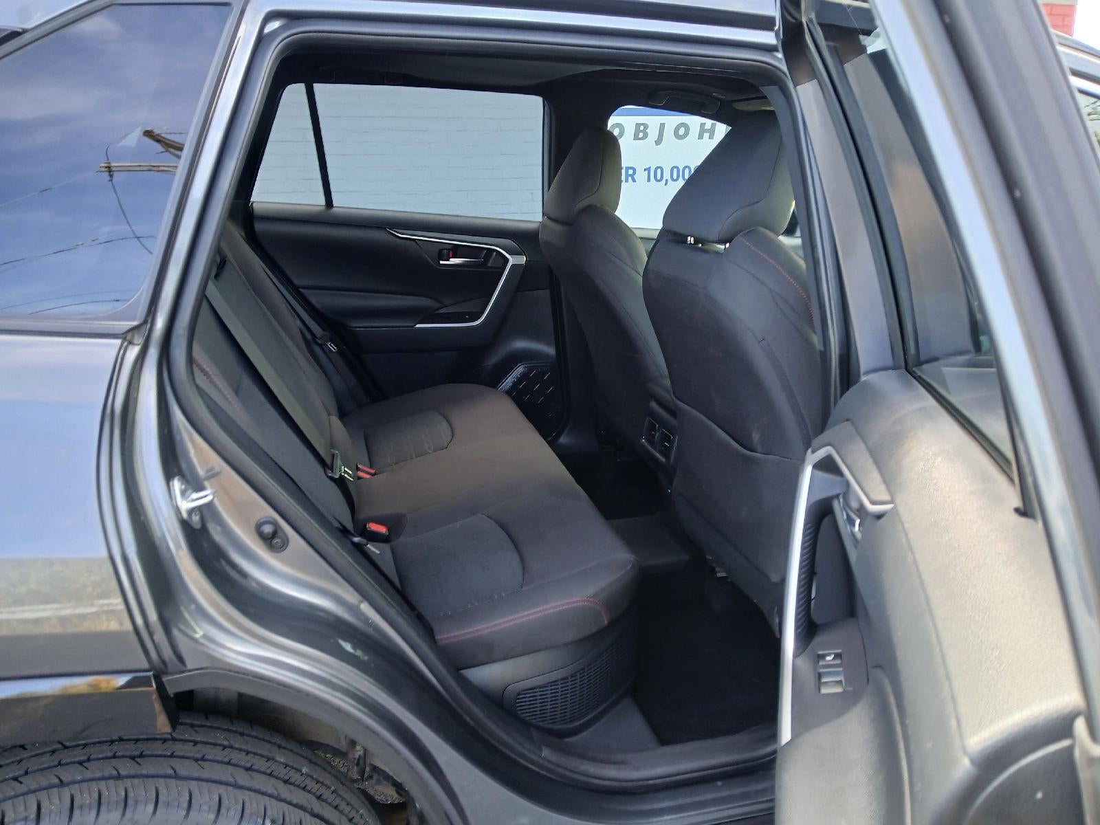 2024 Toyota RAV4 Prime SE