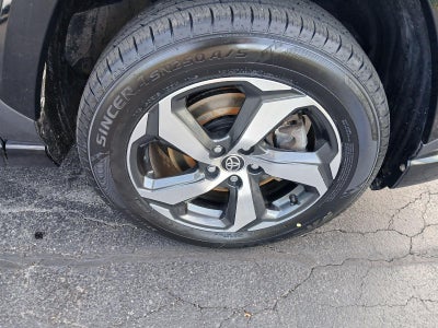2024 Toyota RAV4 Prime SE
