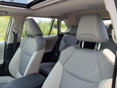 2025 Toyota RAV4 Hybrid XLE Premium