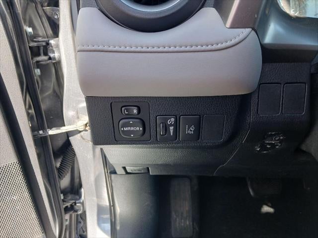 2017 Toyota RAV4 HYBRID XLE