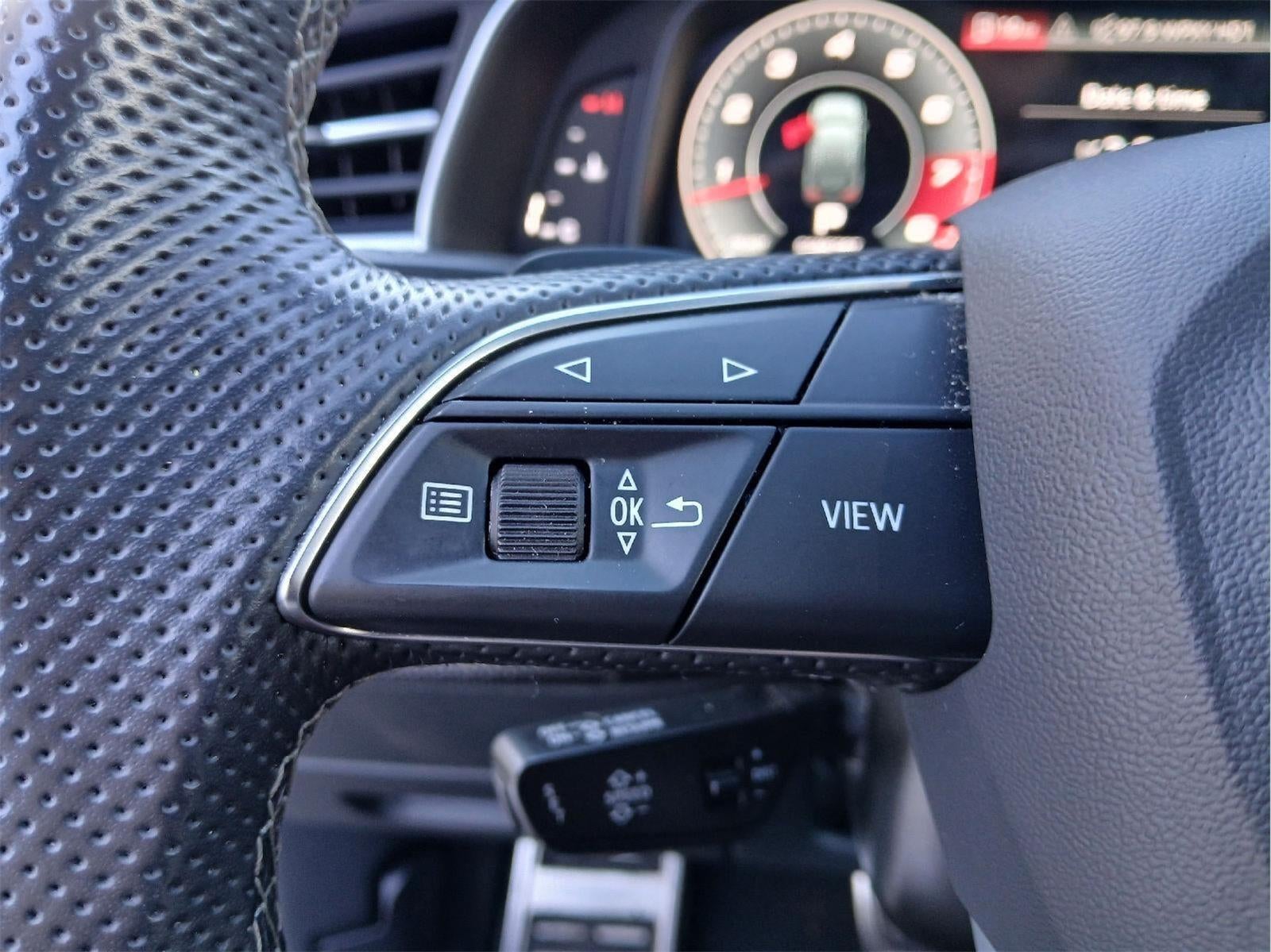 2021 Audi SQ7 Premium Plus