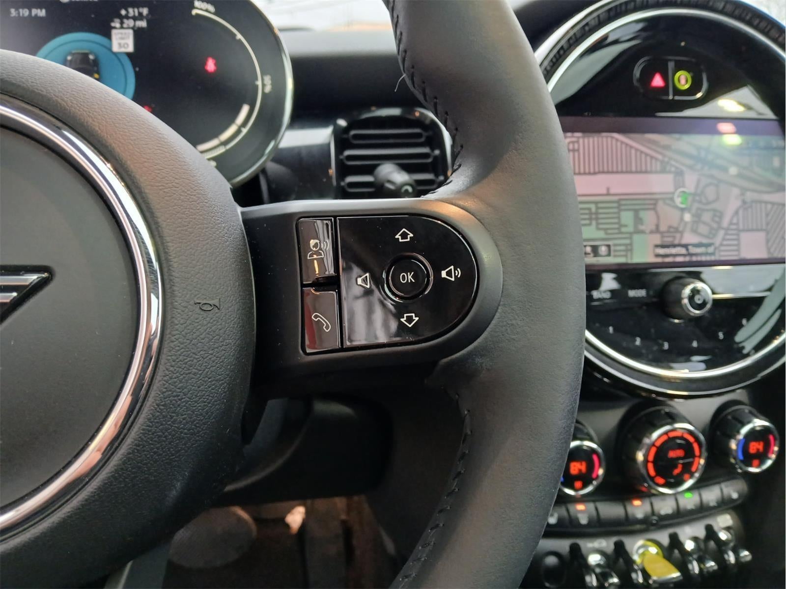 2022 MINI Hardtop Cooper SE