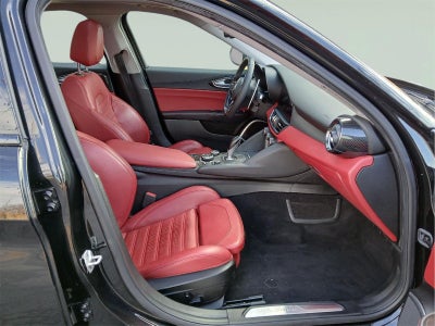 2018 Alfa Romeo Giulia (952) SEDAN