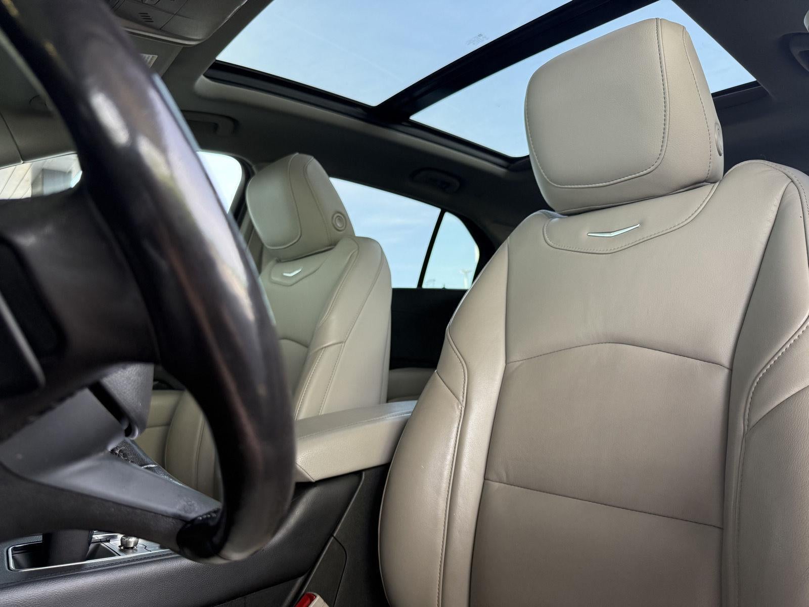 2020 Cadillac XT4 FWD Premium Luxury