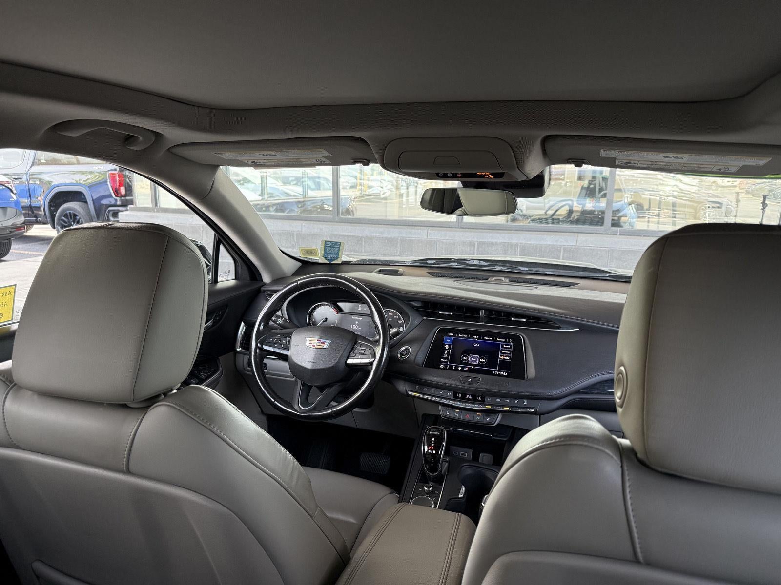 2020 Cadillac XT4 FWD Premium Luxury