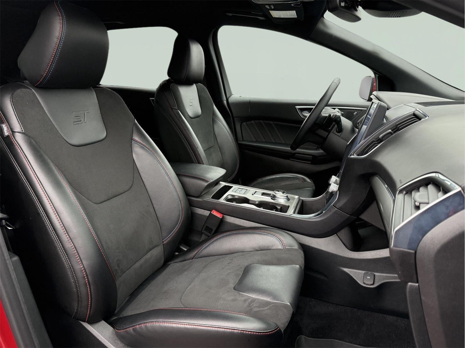 2023 Ford Edge ST