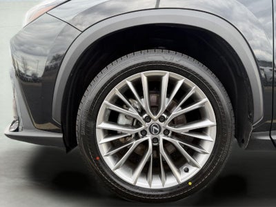 2025 Lexus NX 350h Premium