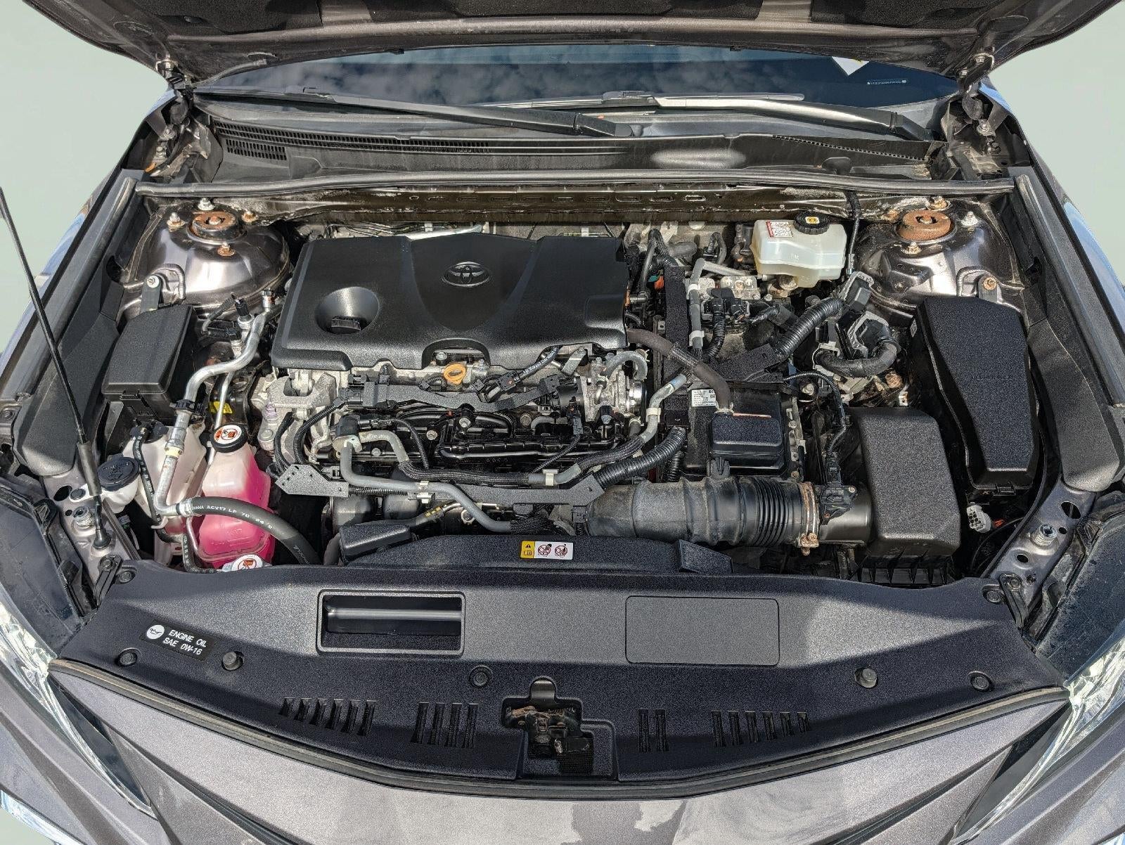 2021 Toyota Camry Hybrid XLE