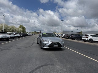 2022 Lexus ES 250 ES 250
