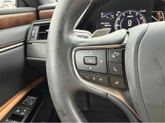 2023 Lexus ES 250 AWD Base