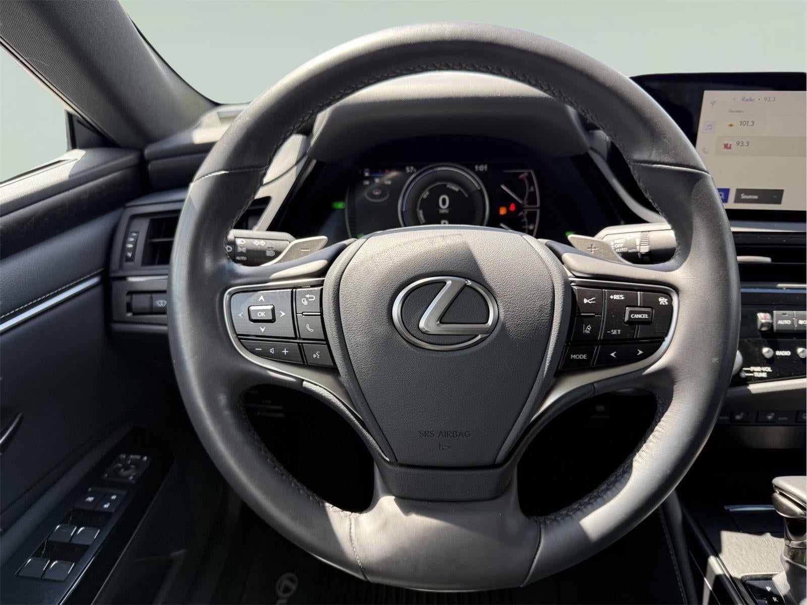 2024 Lexus ES 300h 