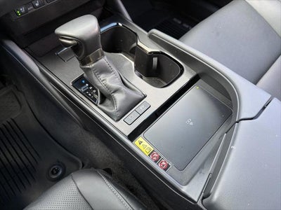 2024 Lexus ES 300h 