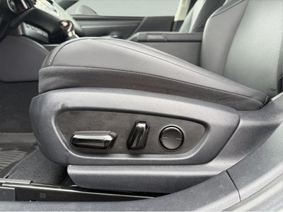 2024 Lexus ES 300h 300h