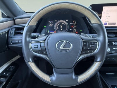 2023 Lexus ES 300h ULTRA LUXURY