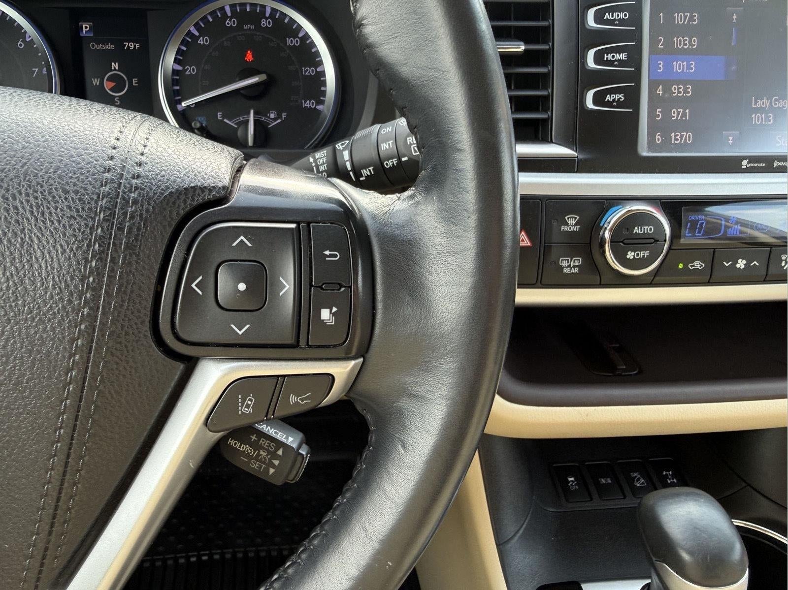 2019 Toyota Highlander XLE