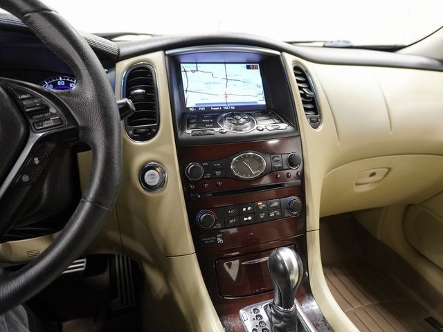 2017 INFINITI QX50 Base