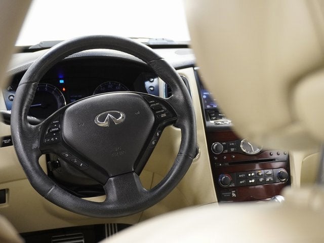 2017 INFINITI QX50 Base