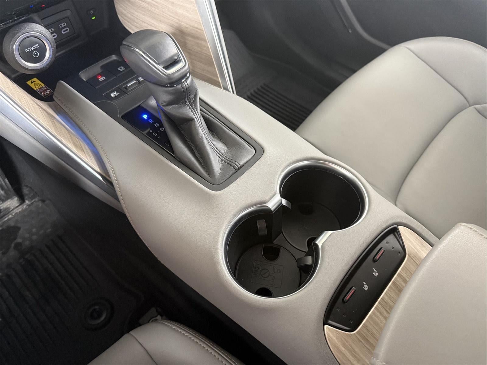2023 Toyota Venza XLE