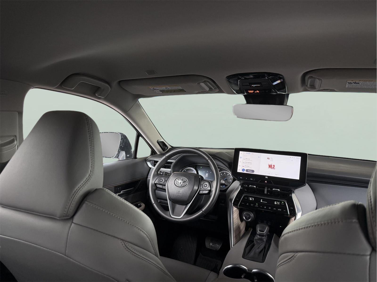 2023 Toyota Venza XLE