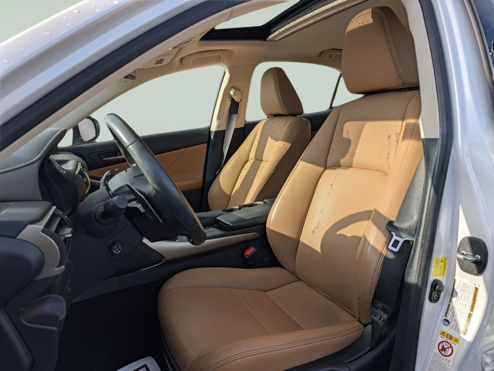 2018 Lexus Is IS 300