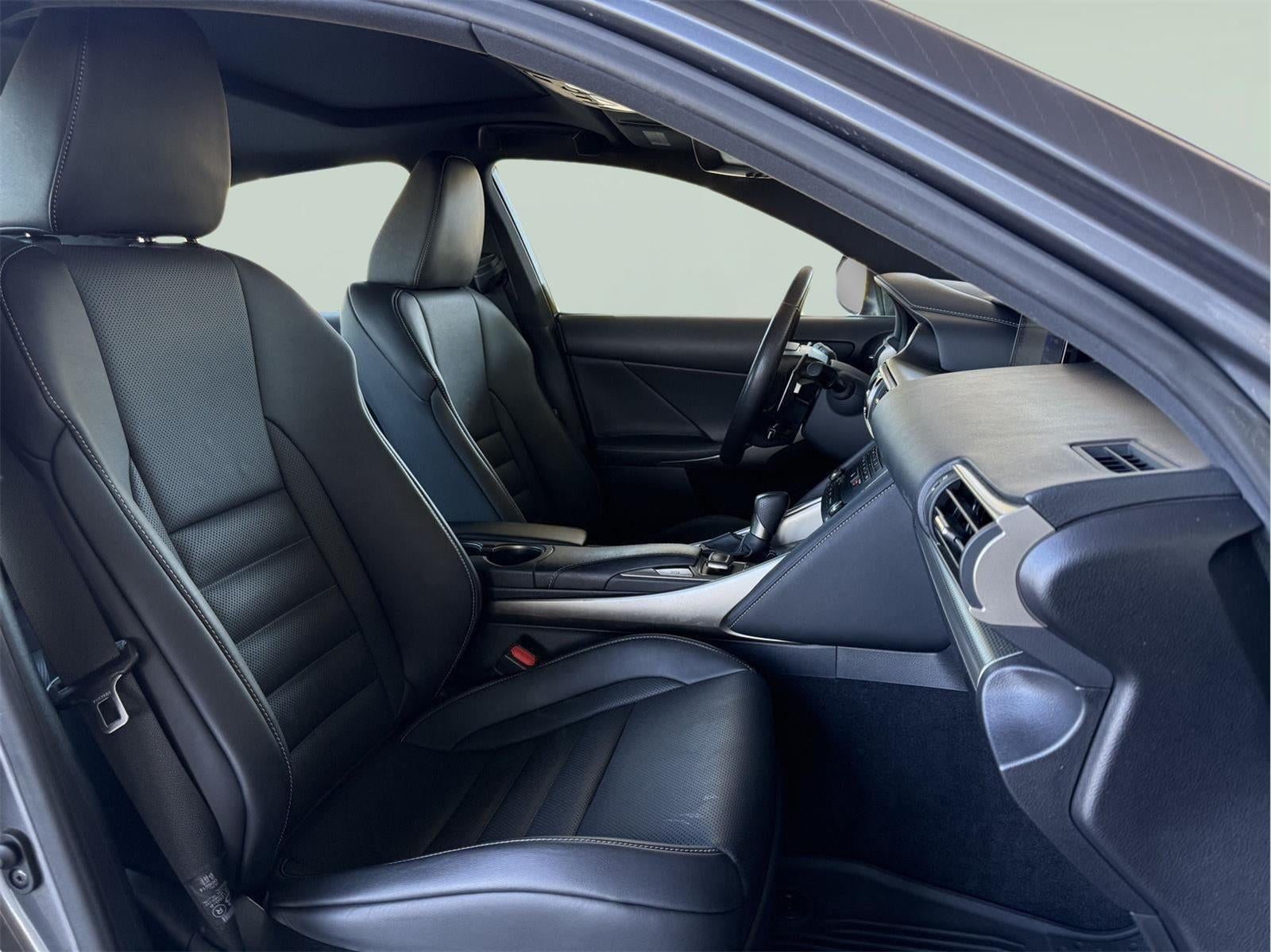 2018 Lexus IS 300 IS 300 F Sport