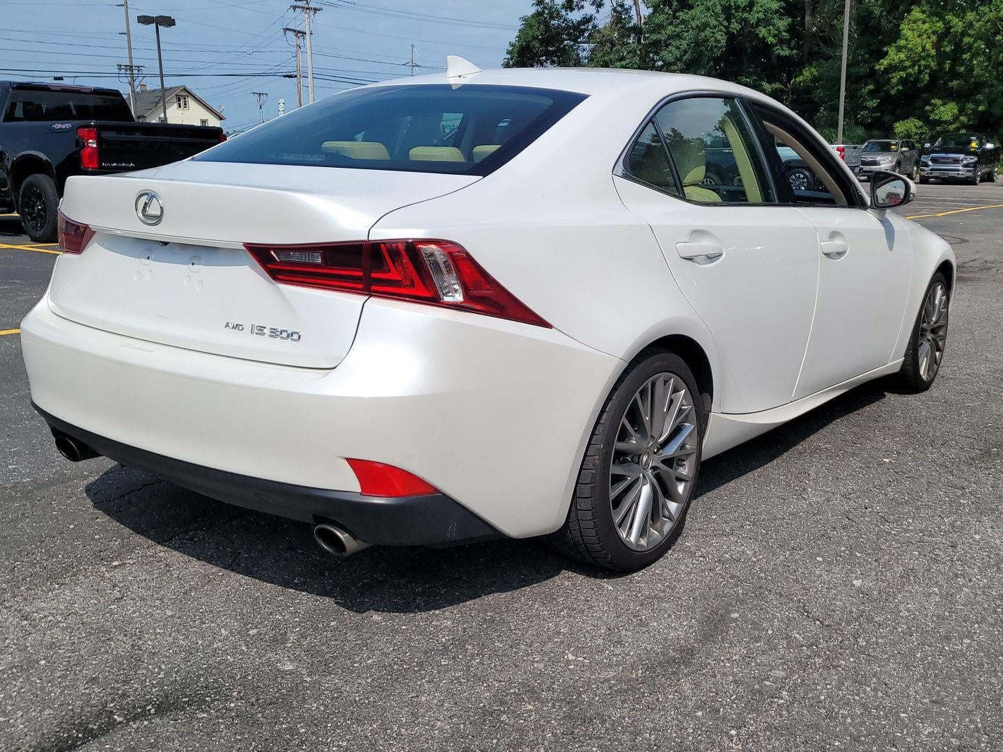 2016 Lexus Is 300 SEDAN