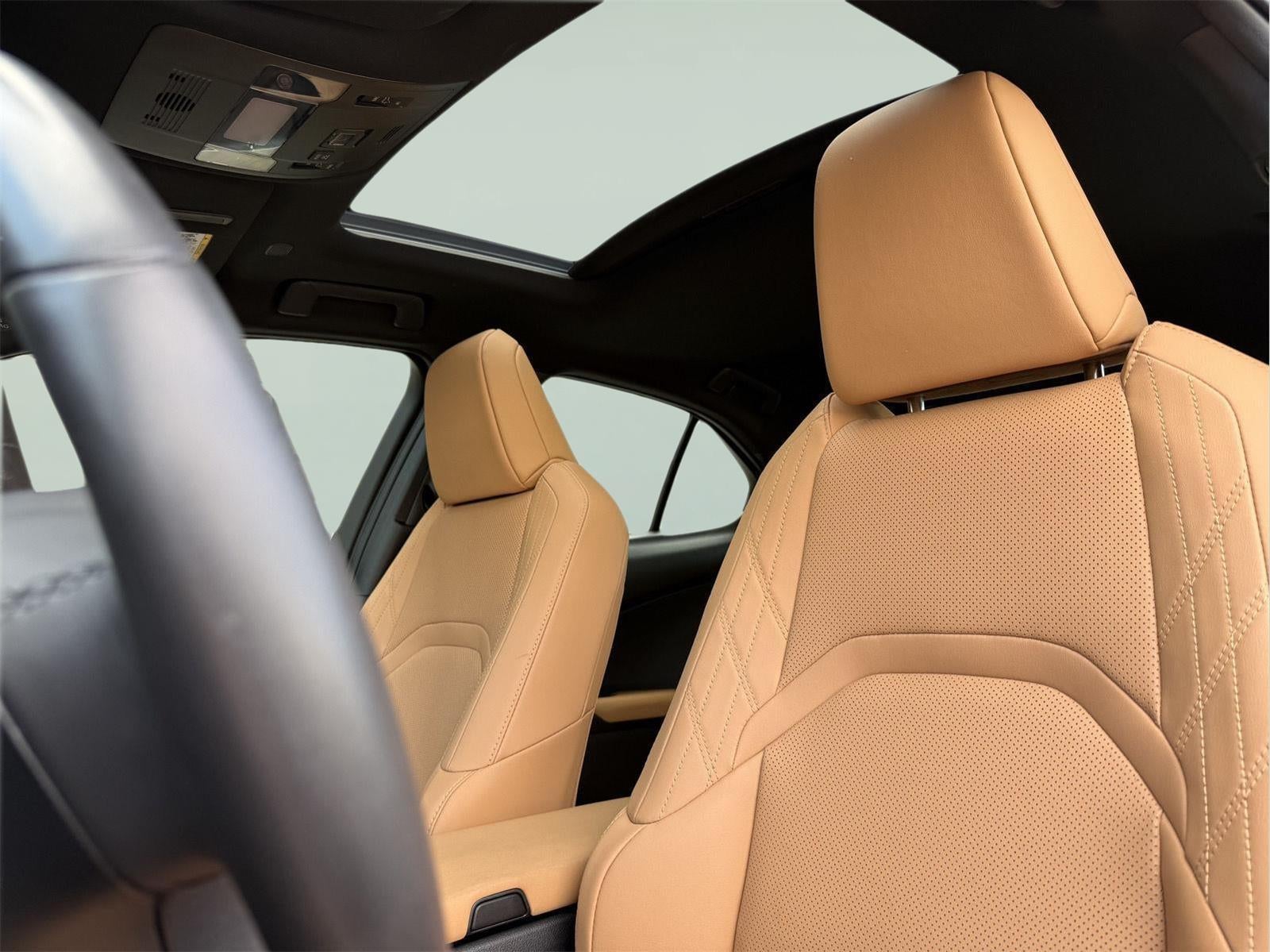 2023 Lexus UX 250h AWD PREMIUM HYBRID