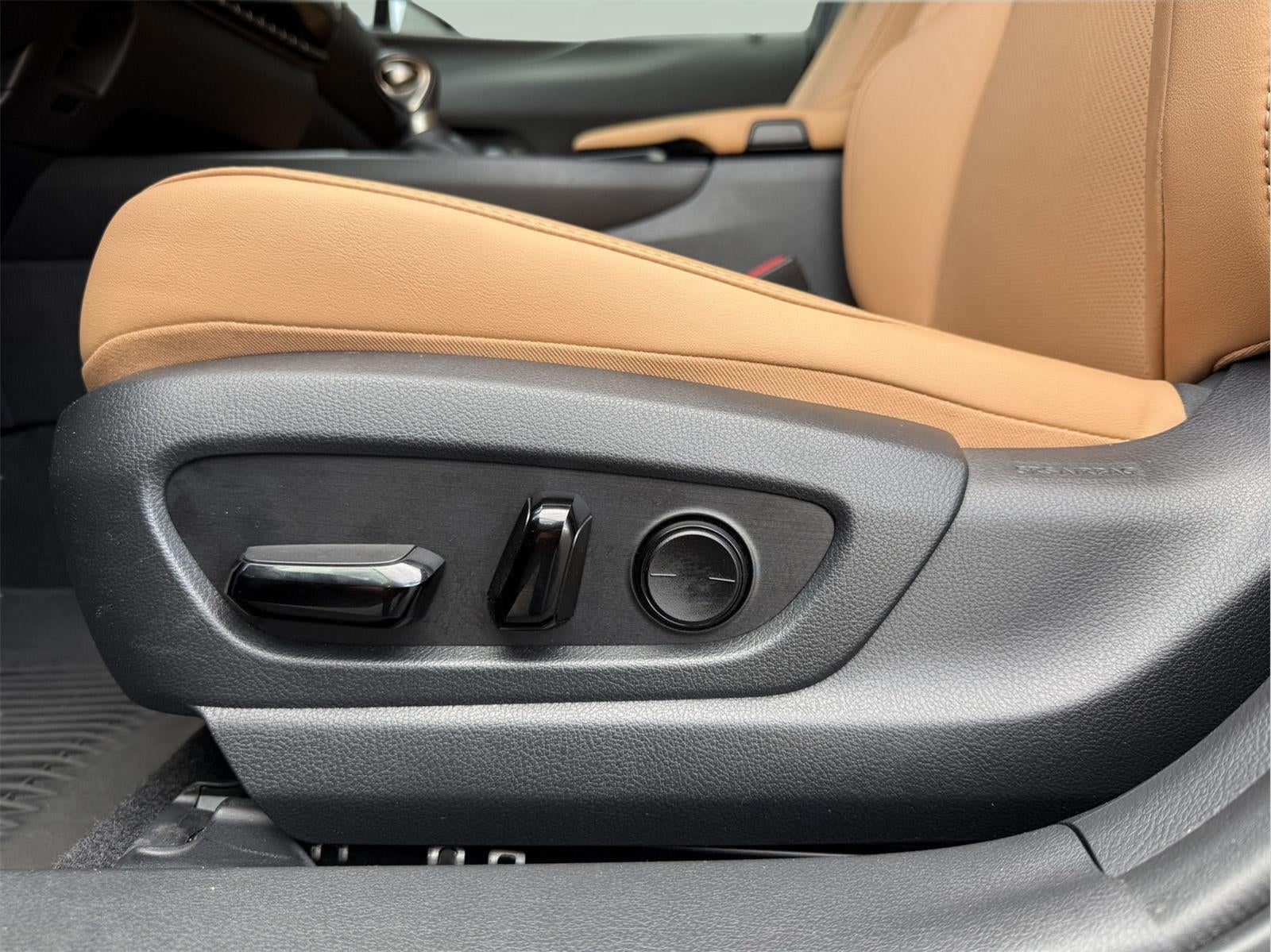 2023 Lexus UX 250h AWD PREMIUM HYBRID