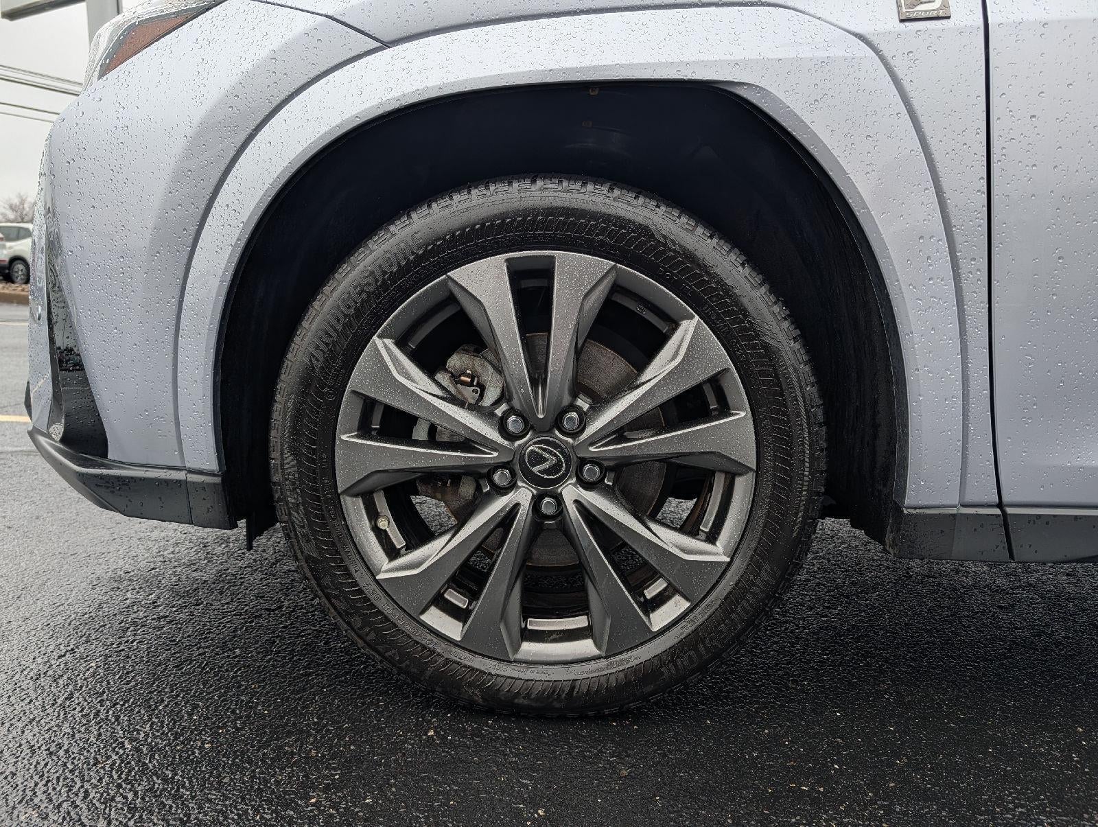 2023 Lexus UX UX 250h F SPORT Handling