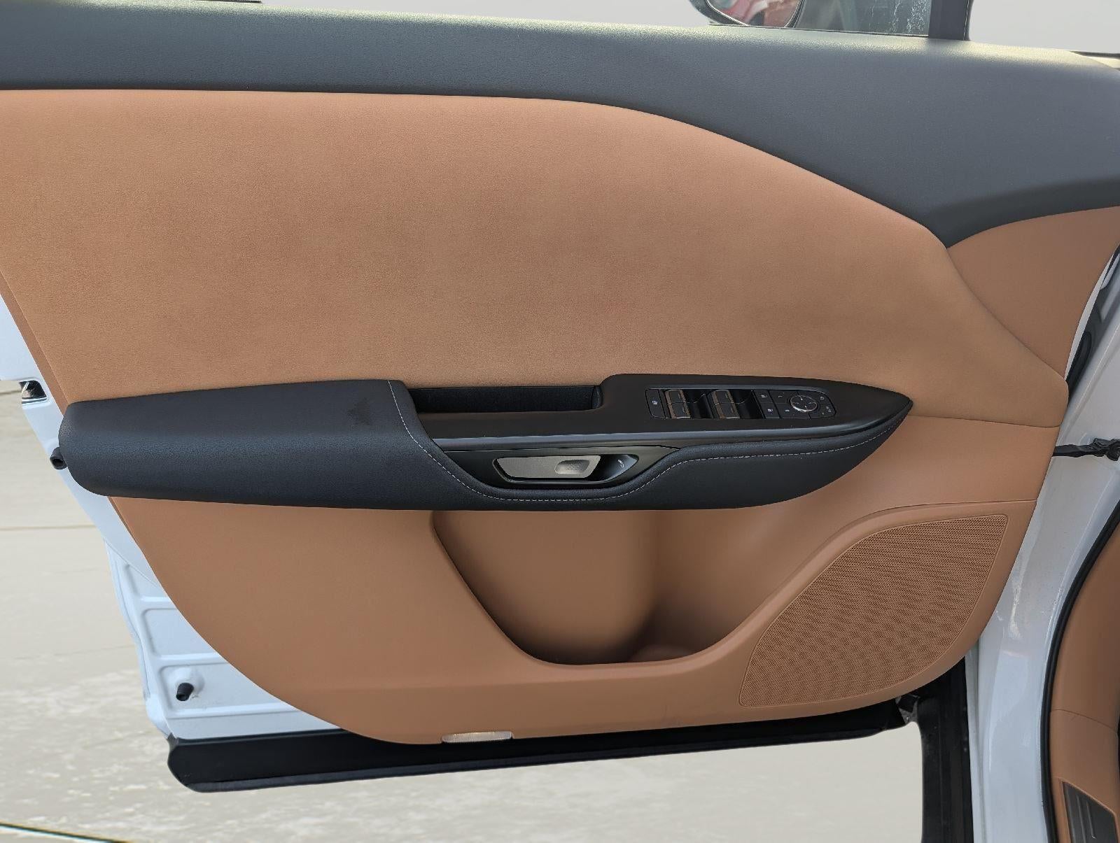 2025 Lexus RZ 450e PREMIUM AWD