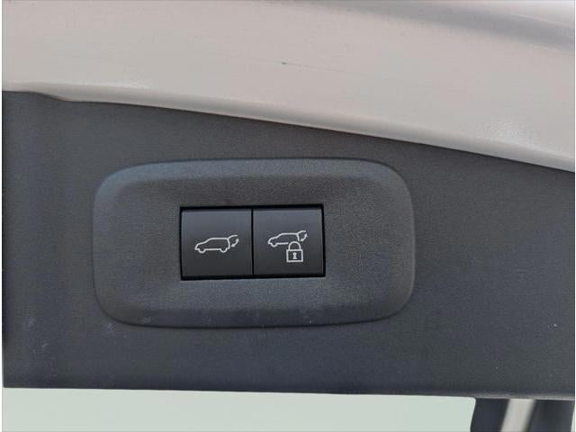 2025 Lexus RZ 450e Premium