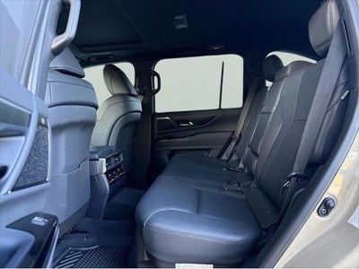 2025 Lexus LX 700h OVERTRAIL