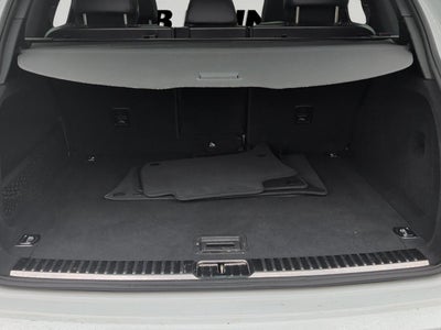 2017 Porsche Cayenne Platinum Edition