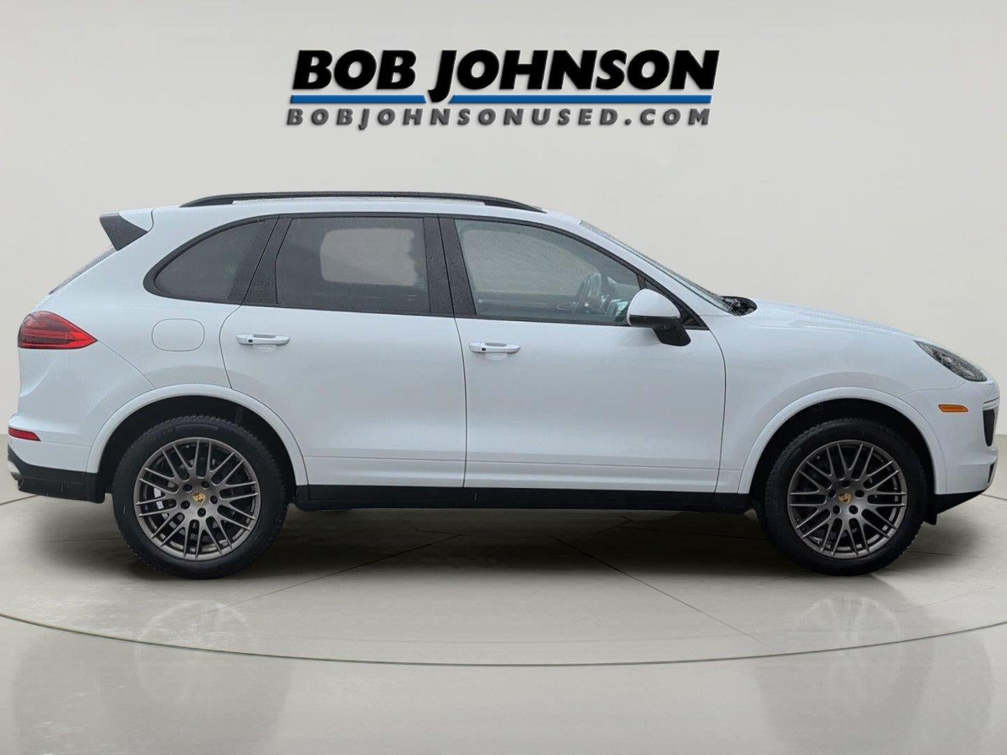 2017 Porsche Cayenne Platinum Edition