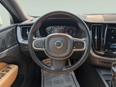 2020 Volvo XC60 Momentum