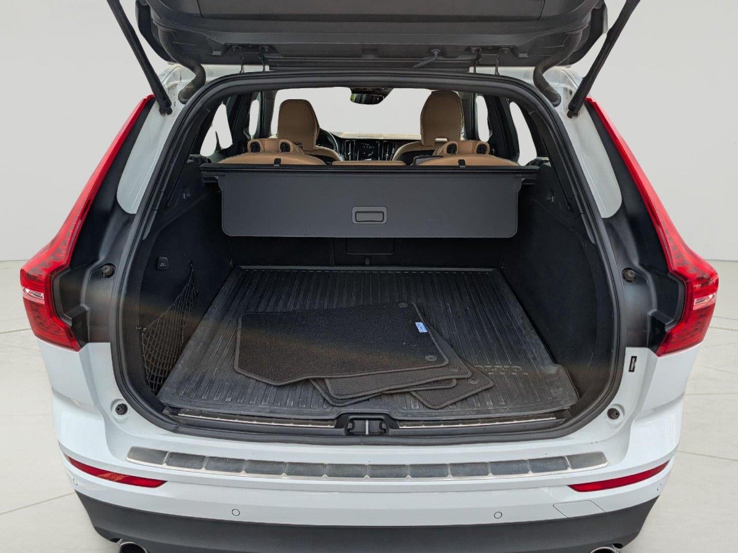 2020 Volvo XC60 Momentum