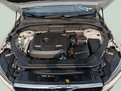 2020 Volvo XC60 Momentum