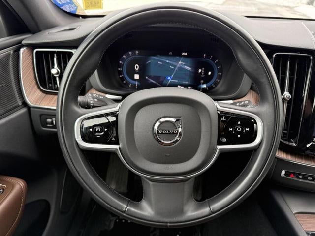 2022 Volvo XC60 Inscription