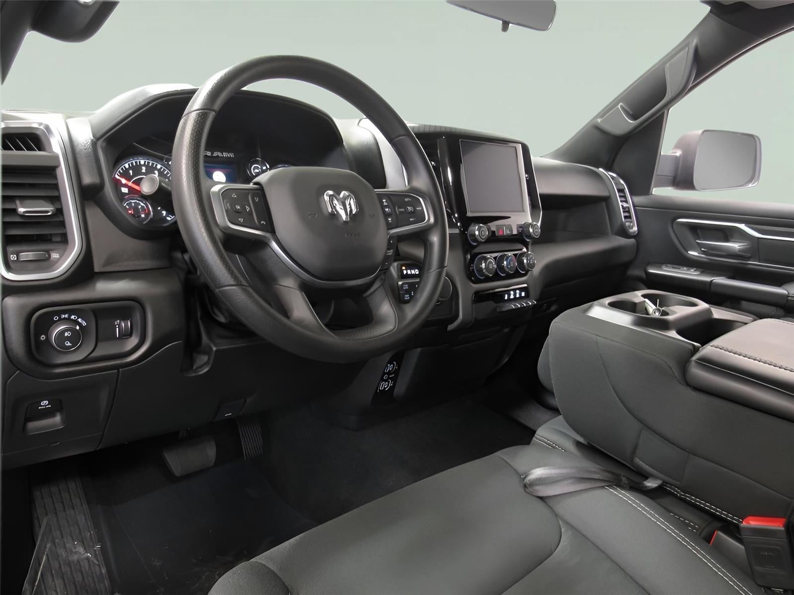 2025 RAM 1500 Big Horn Crew Cab 4x4 5'7" Box