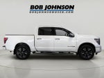 2023 Nissan TITAN Crew Cab Platinum Reserve 4x4