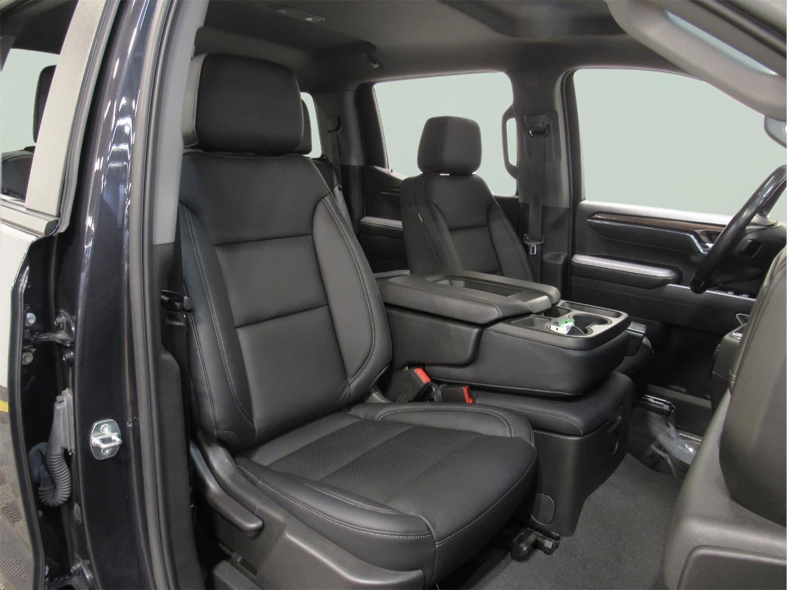 2022 Chevrolet Silverado 1500 LT (2FL)