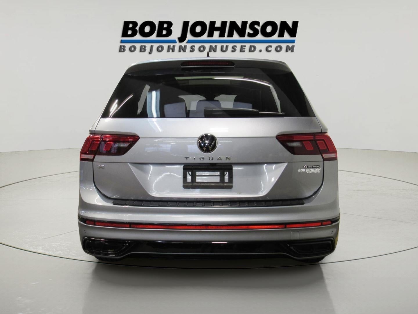 2023 Volkswagen Tiguan SE R-Line Black